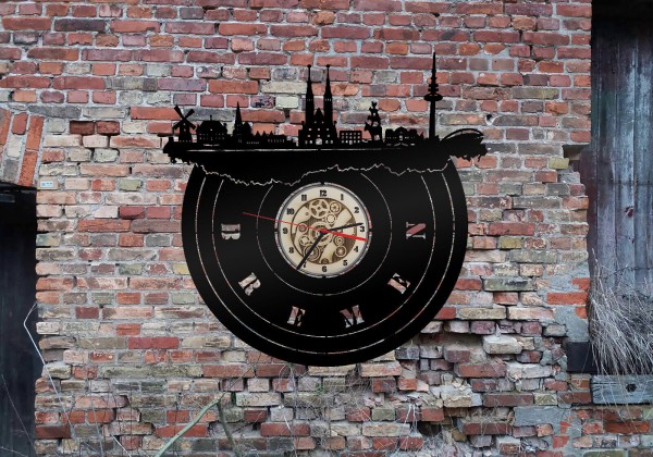 Wanduhr Skyline Bremen aus schwarz lackiertem Holz